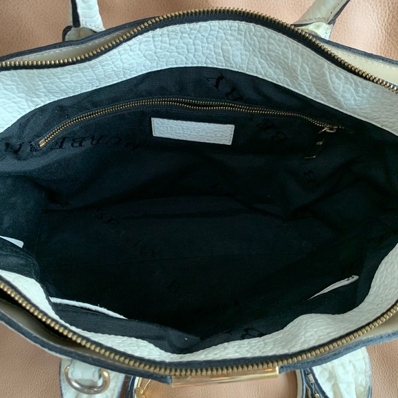 AUTHENTIC BURBERRY Dewsbury Grain Check Leather Tote - Picture 7 of 13